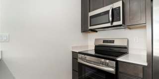 Efficient & Modern 2024-Built Townhome | Timnath | Available August 1st Gallery 4