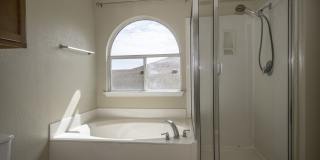518 REBA Gallery 14