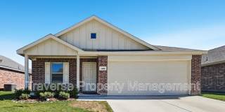 1380 Beach Dr Gallery 1