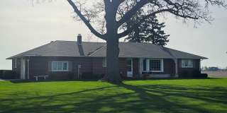 Country Setting, Sprawling Ranch Gallery 1