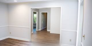 3 bedroom House in Heart of Auburn Gallery 6
