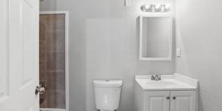 Large 3BR/2BA East Savannah House For Rent Gallery 17