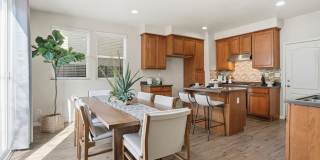 SPACIOUS & CLEAN 2 STORY, 4 BEDROOM, 2.5 BATH IN NATOMAS Gallery 12