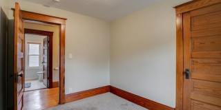 Charming 4 Bedroom/1.5 Bath Home for Rent Gallery 26