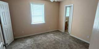 Large 3 Bedroom | 2.5 Bath in The Fan! Gallery 13