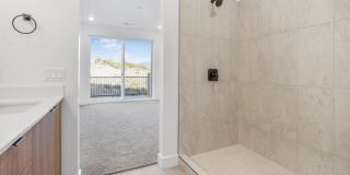 HURRICANE TOWNHOME!! Pet Friendly! Gallery 32