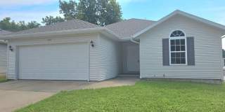 3 Bedroom 2 Baths, Close to MSU!  $1395! Gallery 1