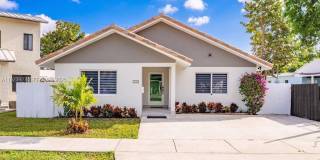 3425 SW 69th Ave Gallery 1