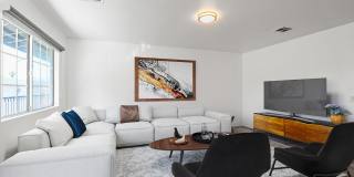 920 Everett Street apartments Gallery 1