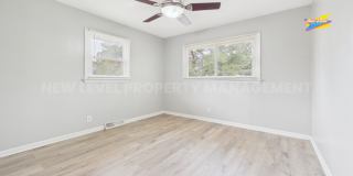 6040 Hartford Drive Gallery 14
