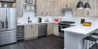 AMLI Westside Gallery 33