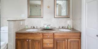 408 Tuttle Avenue Gallery 23