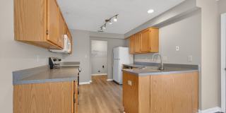 9833 Worthington Boulevard Gallery 12