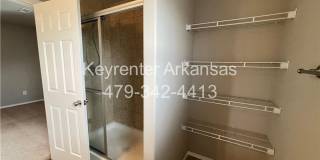 Spacious 3-Bedroom Springdale Home with Fenced Yard Gallery 13