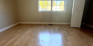 961 Castlewood Drive Gallery 25