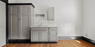 224 South Howard Street - 301 Gallery 1