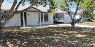 704 Torrey Pines Avenue Gallery 1