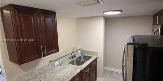 1990 NW 4th Ct Gallery 4