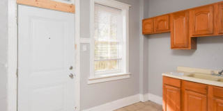 1249 Rosemont Gallery 3