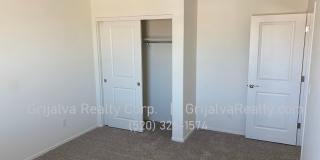 4 Bed, 3 Bath House + Den + Loft in Gladden Farms * MOVE-IN SPECIAL* (Moore Rd/Tangerine Farms) Gallery 15