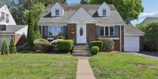35-10 Ferry Heights Gallery 2