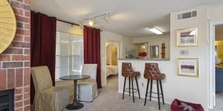 Gables CityWalk Waterford Square Gallery 2