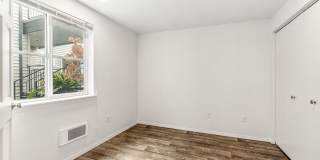 Fremont Court Gallery 18