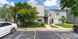 4737 NW 97th Ct Gallery 1