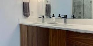 522 S Harrington Street unit: 102 Gallery 12