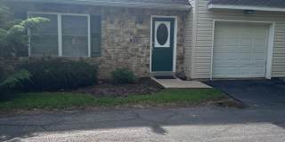 Very nice State College condo available now! Gallery 1