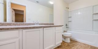 Clean and neat 4 bedroom, 2 bathroom single story in the Fancher Creek area 93727 Gallery 16