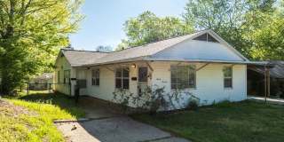 715 Oakwood Drive | Benton, AR 72015 1 Bedroom | 1 Bathroom | $900/Month Gallery 3