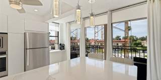 6145 SUN BOULEVARD Gallery 14