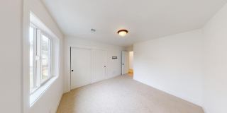 *Contemporary Home, Stylish Luxury, Central Air, Pet Friendly, Fenced Yard Gallery 23