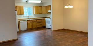 3 Bdrm, 1  1/2 Ba | Muldoon  Tudor area | AVAILABLE NOW!! Gallery 1