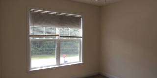 Beautiful Town Home in Tucker Creek Gallery 18