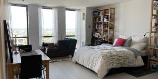 1660 N LaSalle Drive Gallery 5