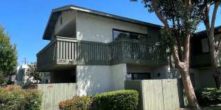 Spacious Condominium in Claremont School District! Ready for Immediate Move-in!! Gallery 1