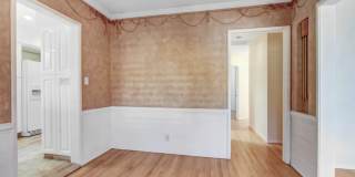 10832 Huston Street Gallery 5