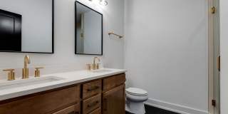 Welcome to Your Stylish Haven in Vibrant East Nashville! Gallery 24