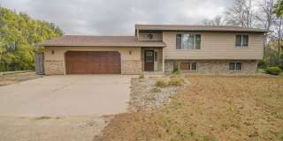 Spacious 4-Bedroom Acreage with Stunning Views Near Hartford — 1.5 Acres of Country Living! Gallery 1