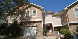 3 Bed / 2.5 Bath Townhome w/Garage in NW 3 Bed / 2.5 Bath Townhome w/Garage in NW Gallery 1