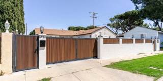 10711 Cantlay Street Gallery 1