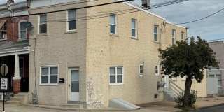 526 S HARRISON Street Gallery 1