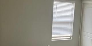 16042 W Latham Street Gallery 27