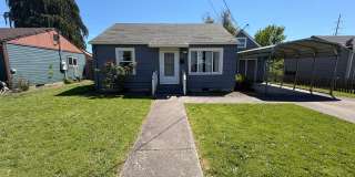 3 Bedroom with Large yard near the Canal! Gallery 1