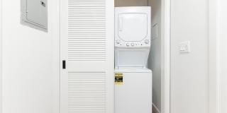 1454-1464 UNION Apartments Gallery 22