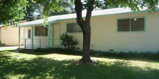 3 bedroom + Bonus Room/Office in East Redding Gallery 1