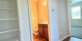 2134 Redbud Drive Gallery 14