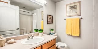 Estancia Apartments Gallery 28